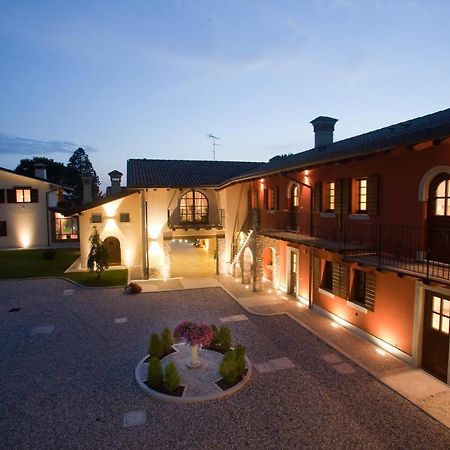 Wine Resort Luisa Mariano del Friuli ภายนอก รูปภาพ